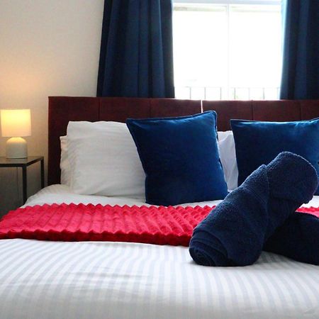 Brand New Modern Apartments Steps From Gloucester Quays Eksteriør bilde