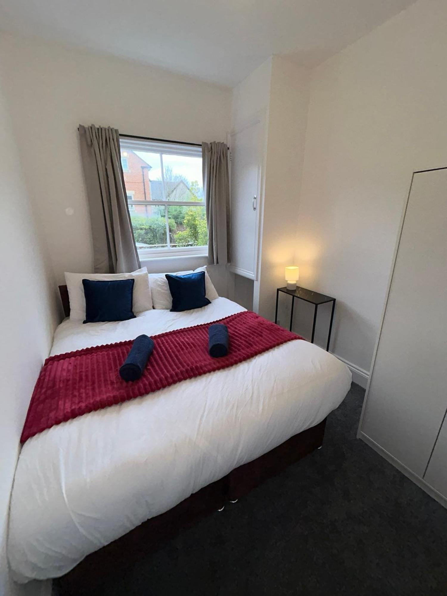 Brand New Modern Apartments Steps From Gloucester Quays Eksteriør bilde