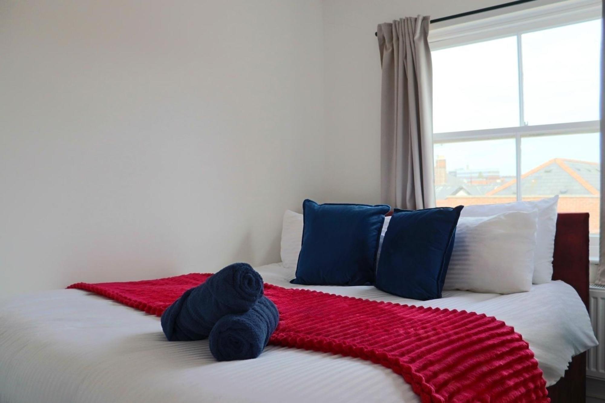 Brand New Modern Apartments Steps From Gloucester Quays Eksteriør bilde