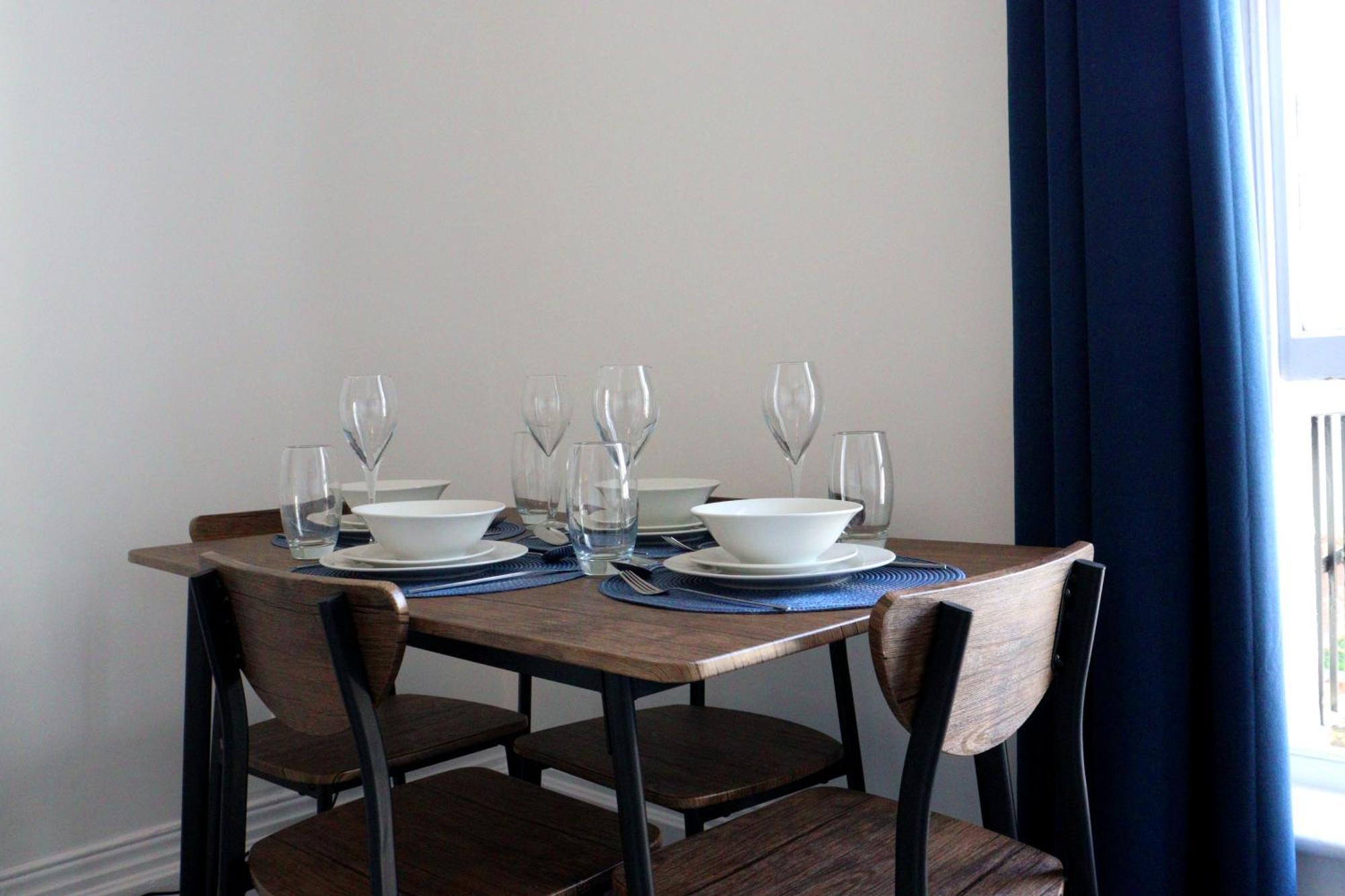 Brand New Modern Apartments Steps From Gloucester Quays Eksteriør bilde