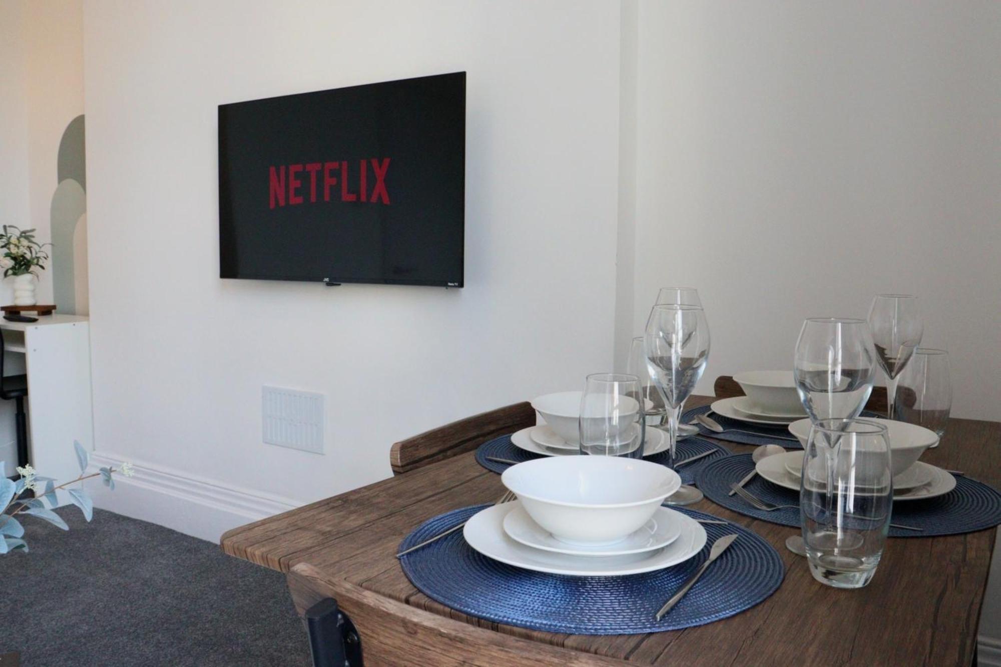 Brand New Modern Apartments Steps From Gloucester Quays Eksteriør bilde