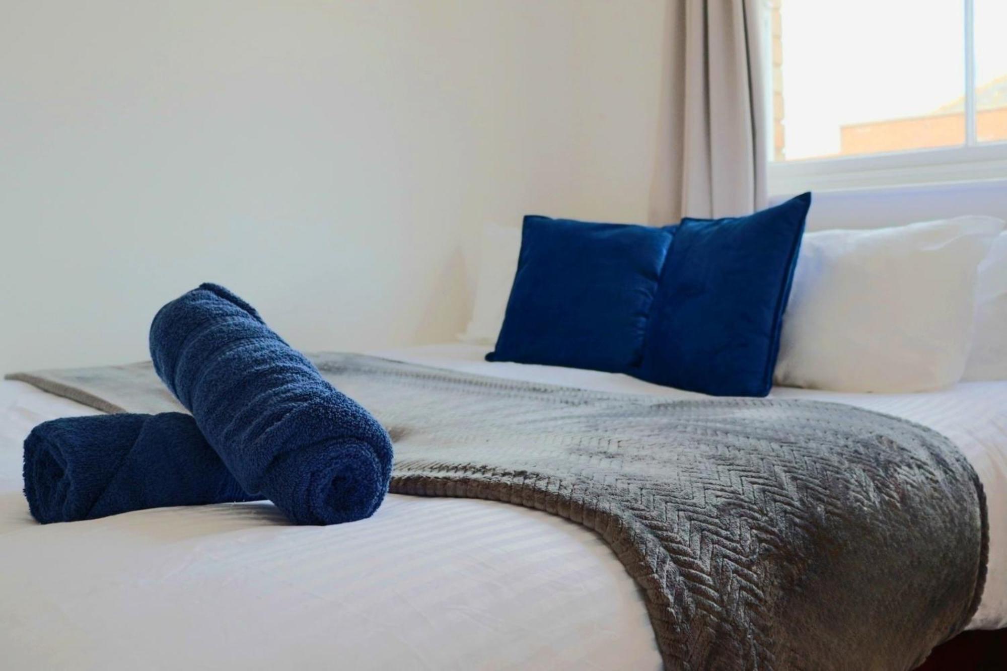 Brand New Modern Apartments Steps From Gloucester Quays Eksteriør bilde